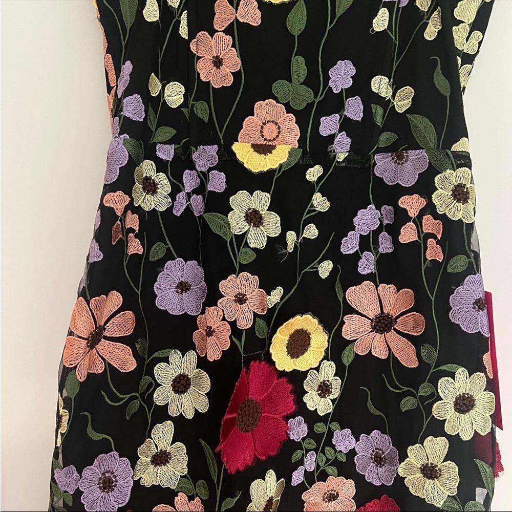 Adelyn Rae 3D Floral Mesh Strapless Neck Sleeveless Dress NWT - Picture 3 of 6